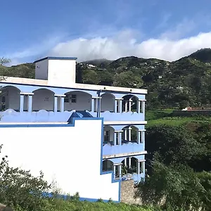 Djabraba's Eco-lodge Vila Nova Sintra