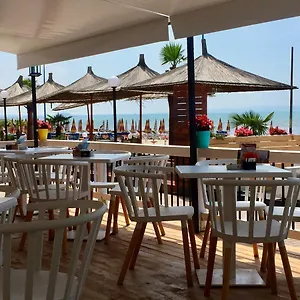 Hotel Sunrise çameria ***